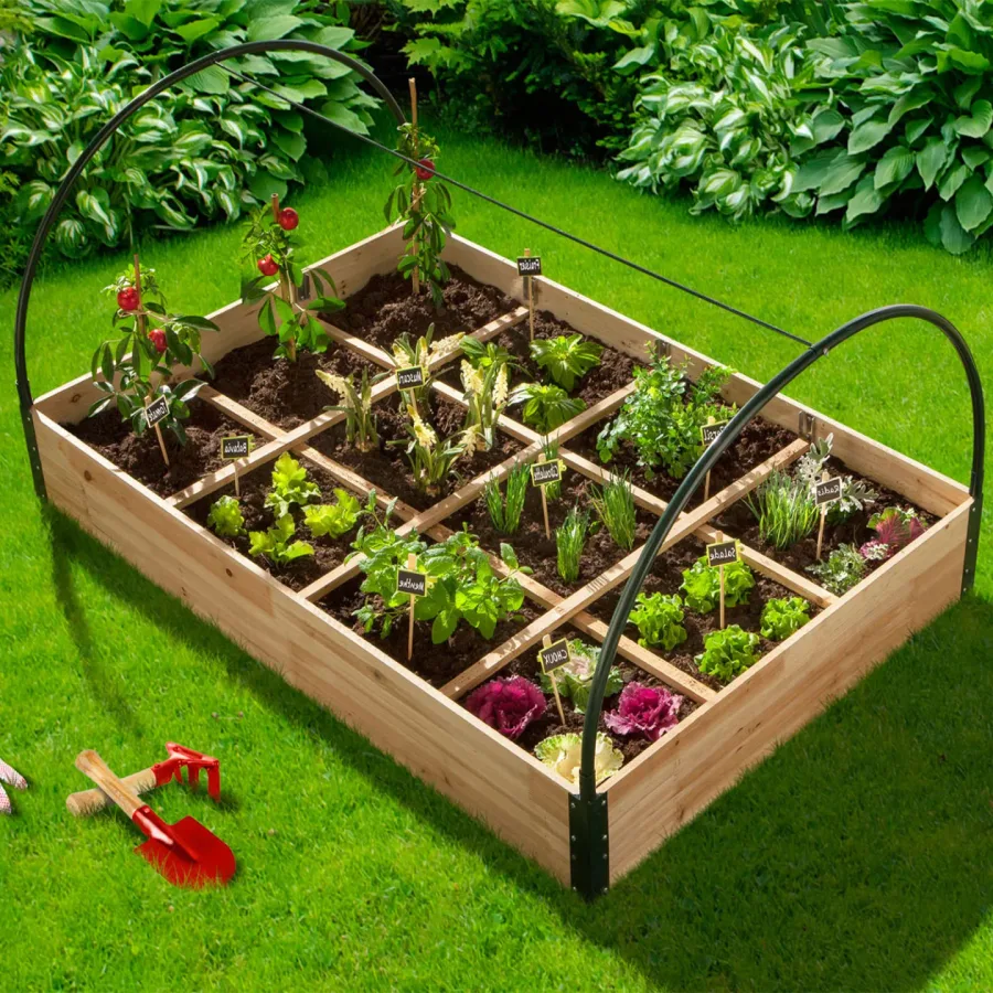 IDMarket 1187 — Carré potager 12 compartiments + housse serre châssis, visuel du fabricant
